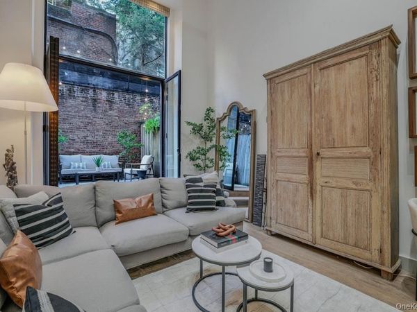 155 W 15th Street, Unit 1E, New York (Manhattan), NY 10011