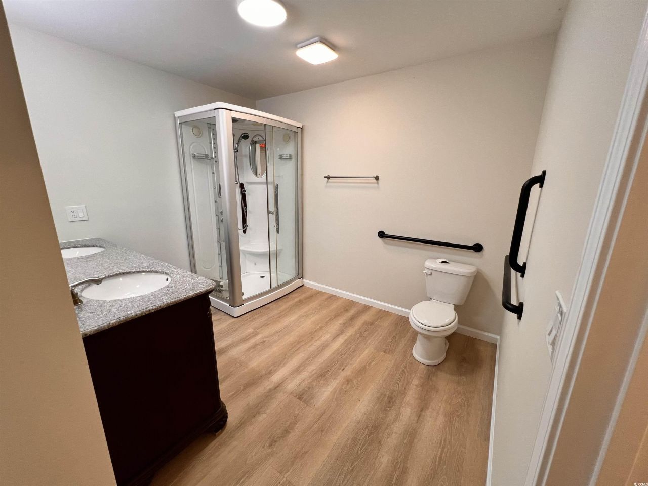 1046 Highway 9 Business E Photo 5