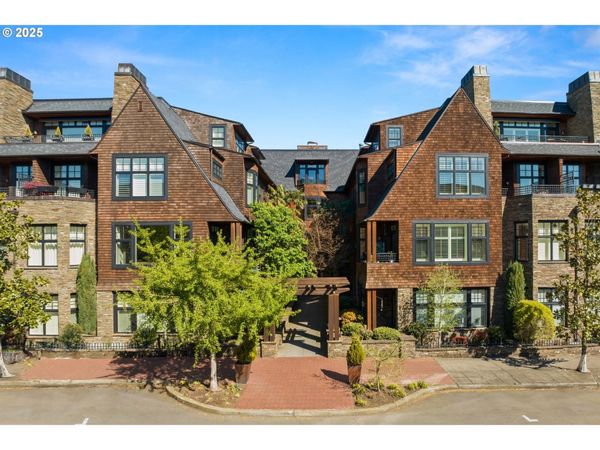 527 2ND ST, Lake Oswego, OR 97034