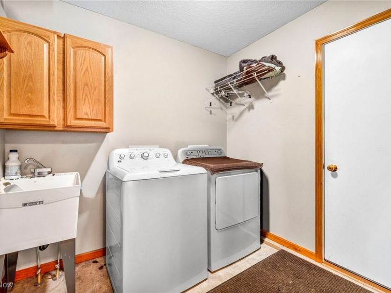 902 Devonwood Drive, Wadsworth, OH 44281 Photo 20