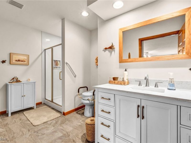 902 Devonwood Drive, Wadsworth, OH 44281 Photo 25