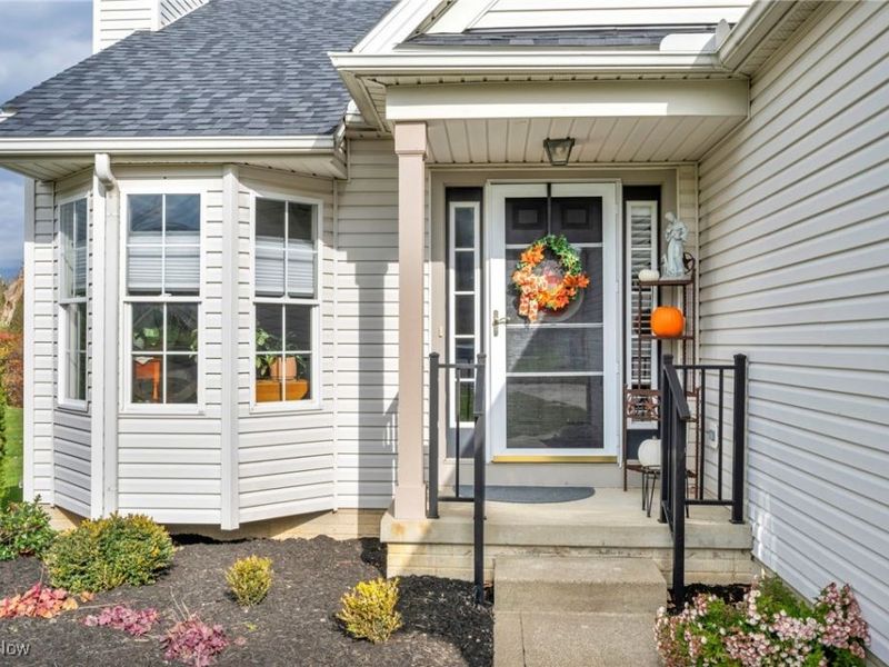 902 Devonwood Drive, Wadsworth, OH 44281 Photo 3