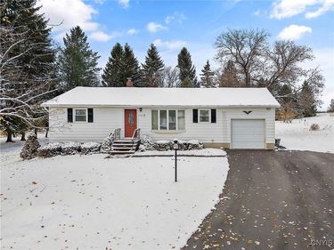 7167 Broadfield Road, Jamesville, NY 13078