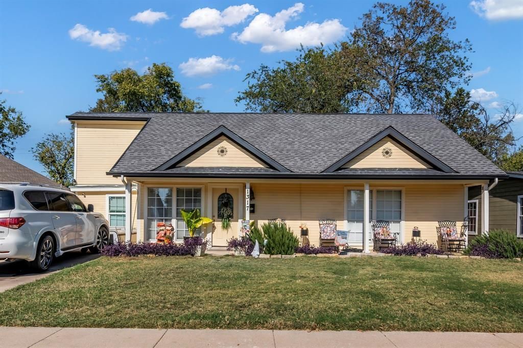 1317 Norman Street, Fort Worth, TX 76106 Main Photo