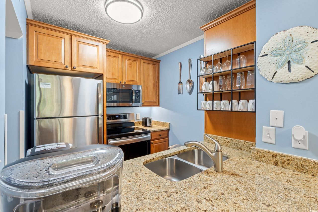 415 Ocean Creek Dr. Photo 7