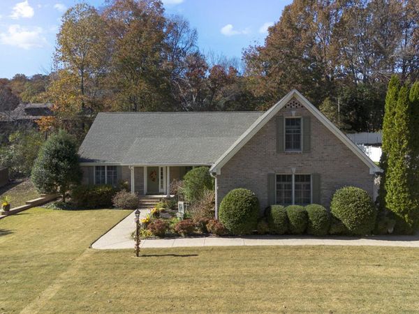 1507 Everhart Drive, Cleveland, TN 37311