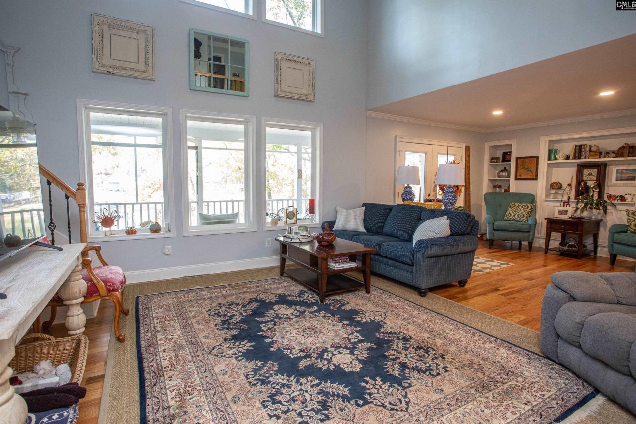 1736 Lake Road Photo 9