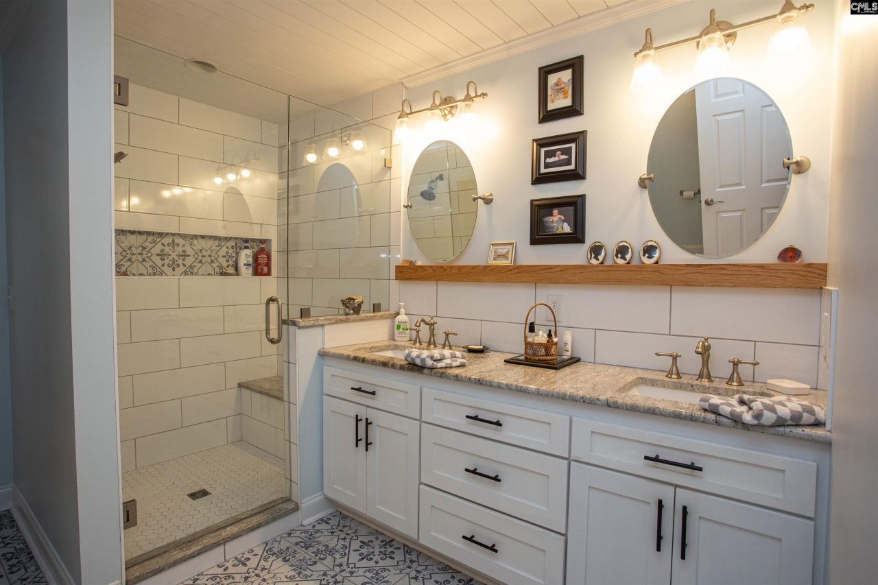 1736 Lake Road Photo 22