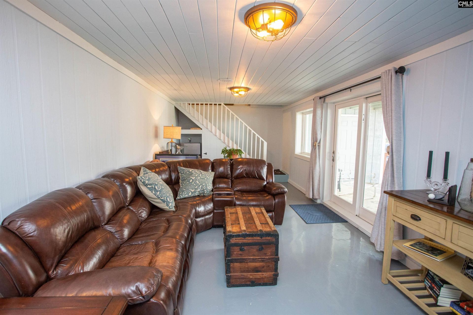 1736 Lake Road Photo 40