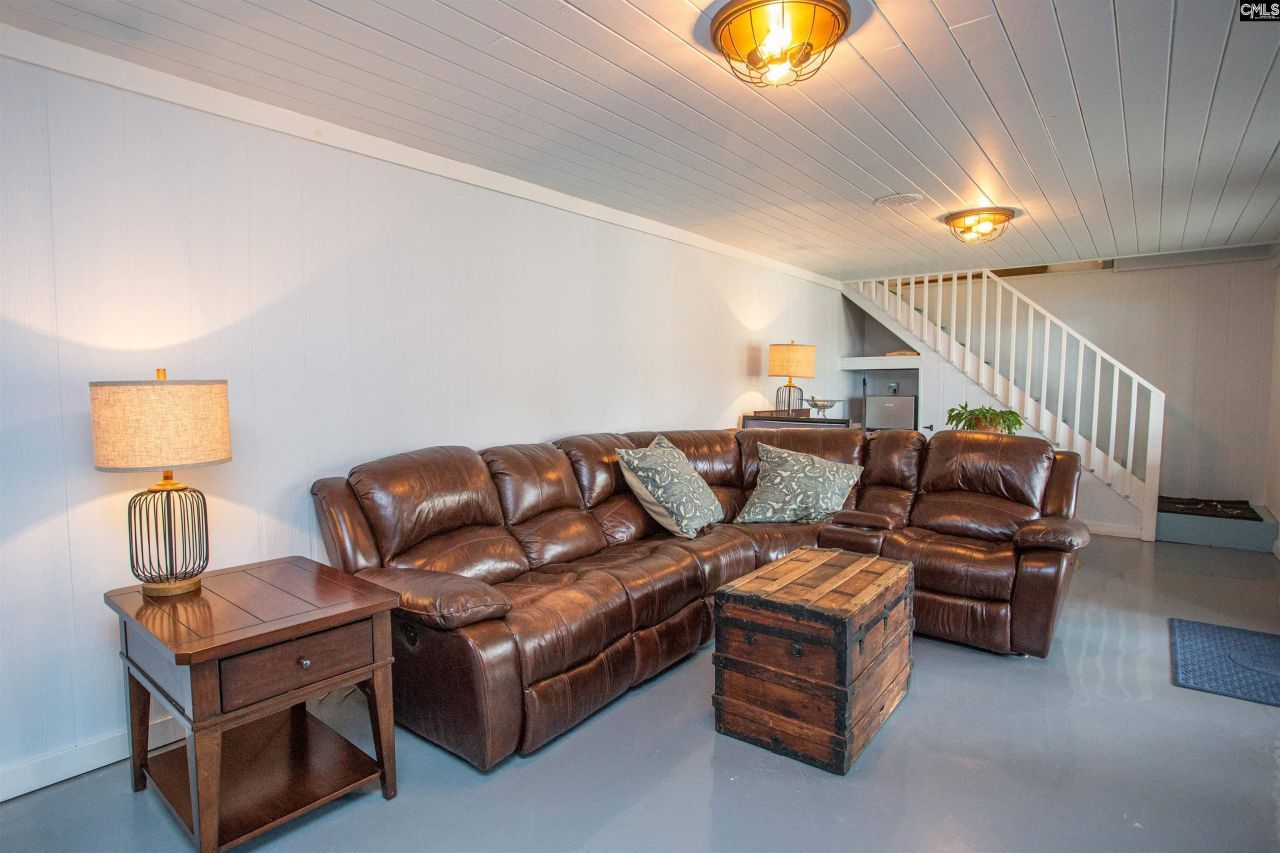 1736 Lake Road Photo 37