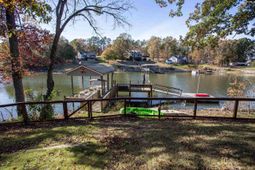 1736 Lake Road photo 4