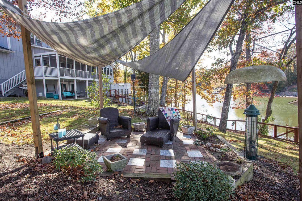 1736 Lake Road Photo 5