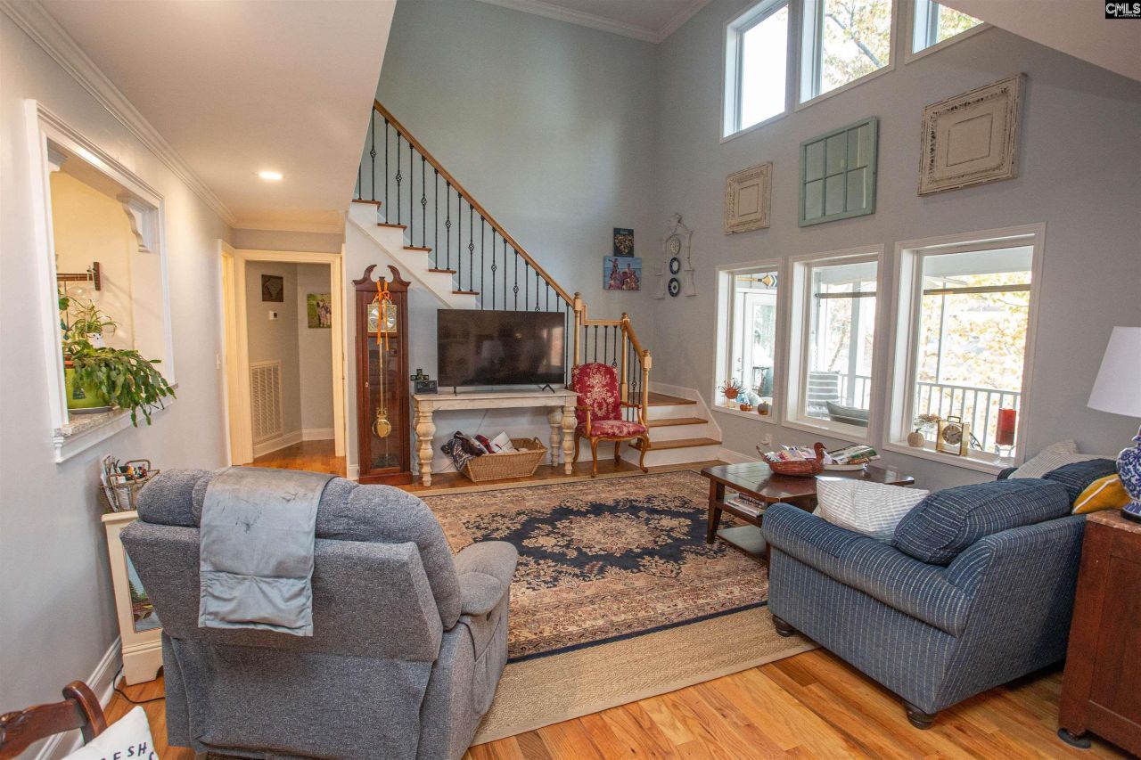 1736 Lake Road Photo 8