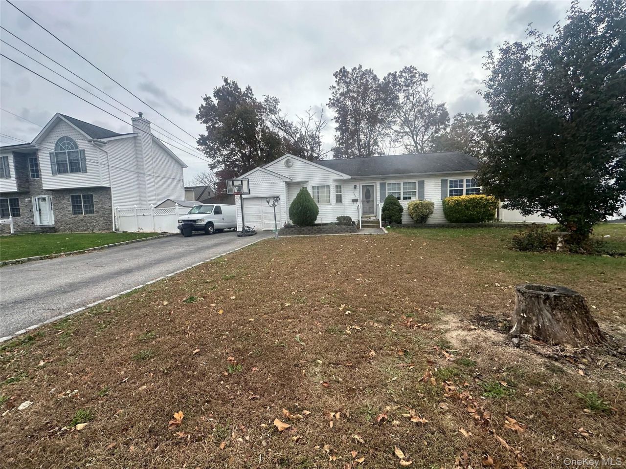 186 Islip Boulevard, Islip Terrace, NY 11752 Main Photo
