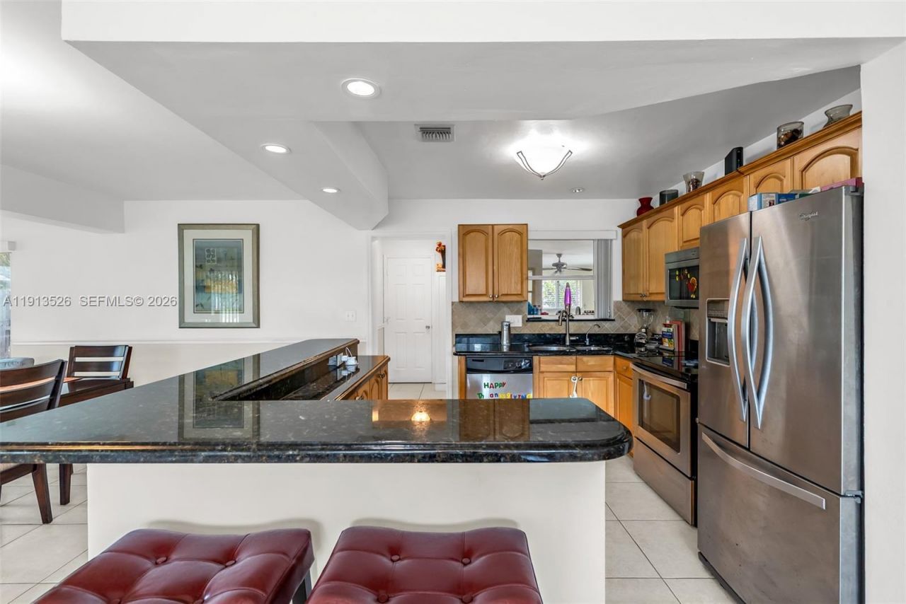 2221 NE 61st Ct, Fort Lauderdale, FL 33308 Photo