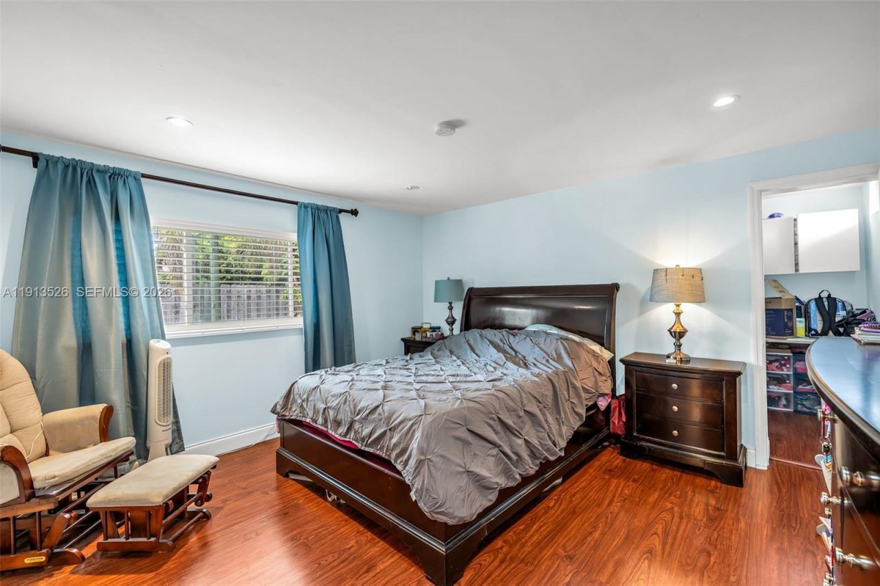 2221 NE 61st Ct, Fort Lauderdale, FL 33308 Photo