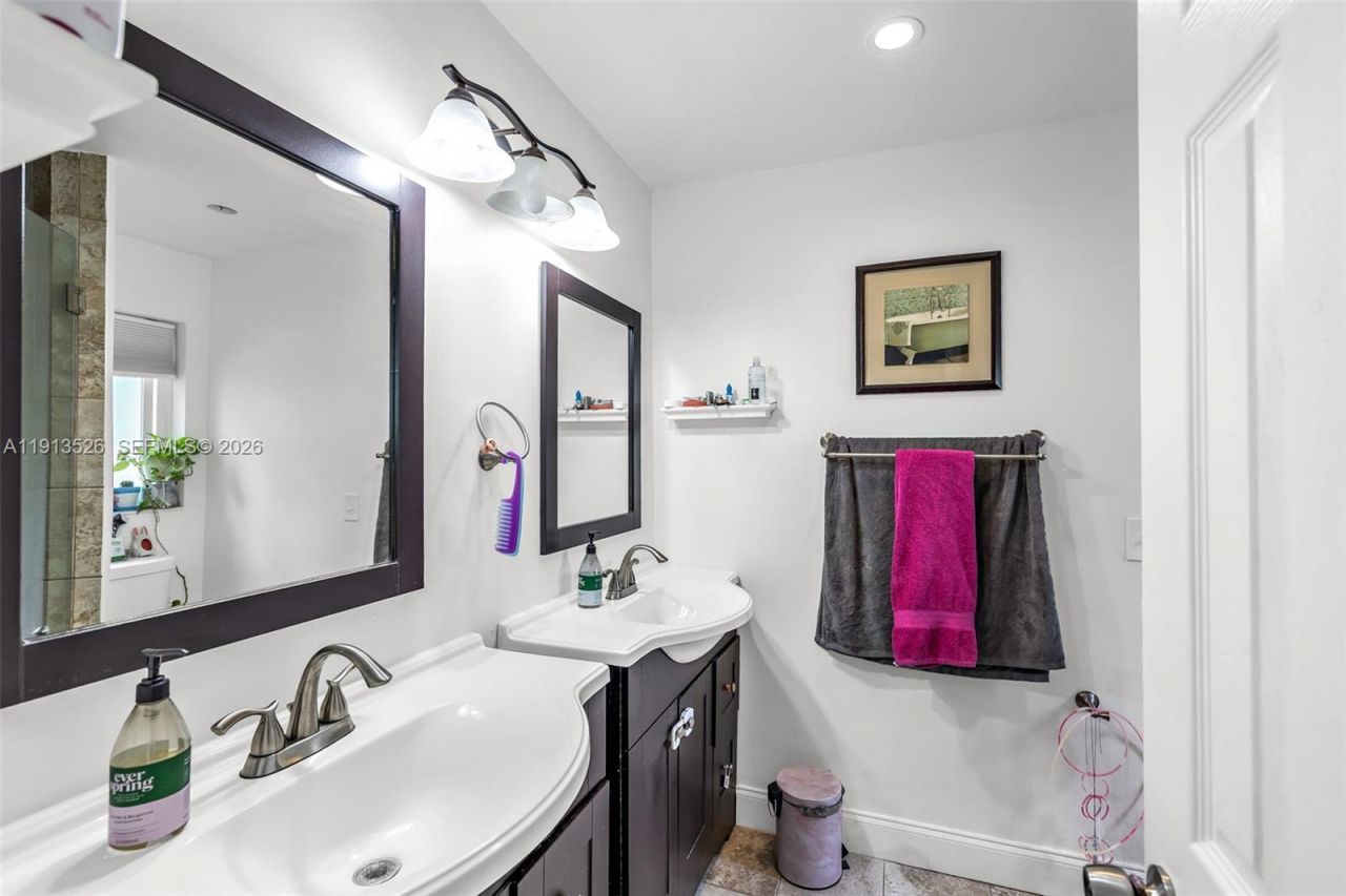 2221 NE 61st Ct, Fort Lauderdale, FL 33308 Photo