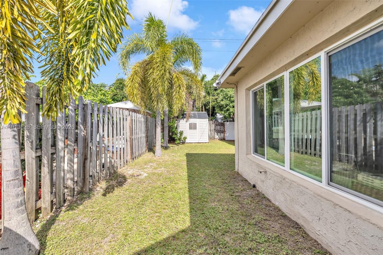 2221 NE 61st Ct, Fort Lauderdale, FL 33308 Photo