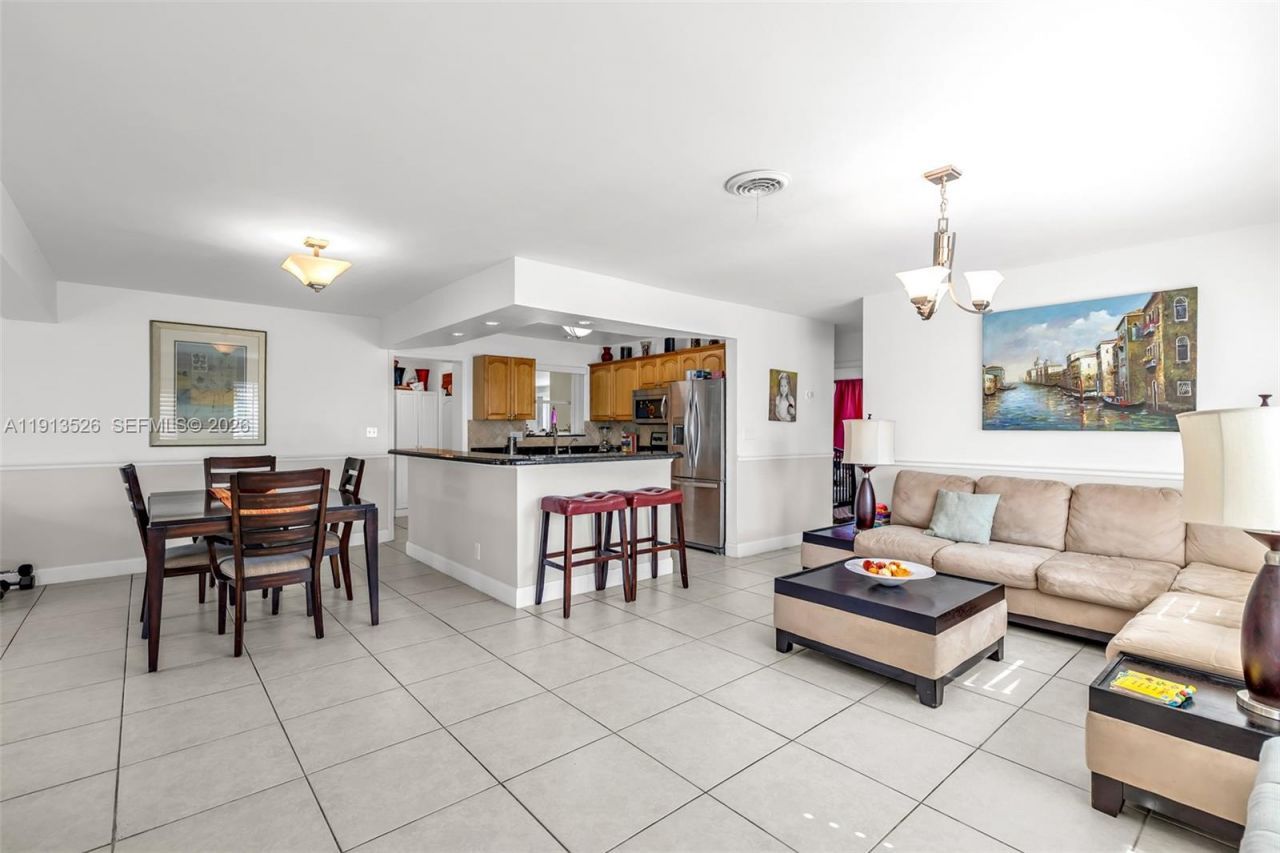 2221 NE 61st Ct, Fort Lauderdale, FL 33308 Photo