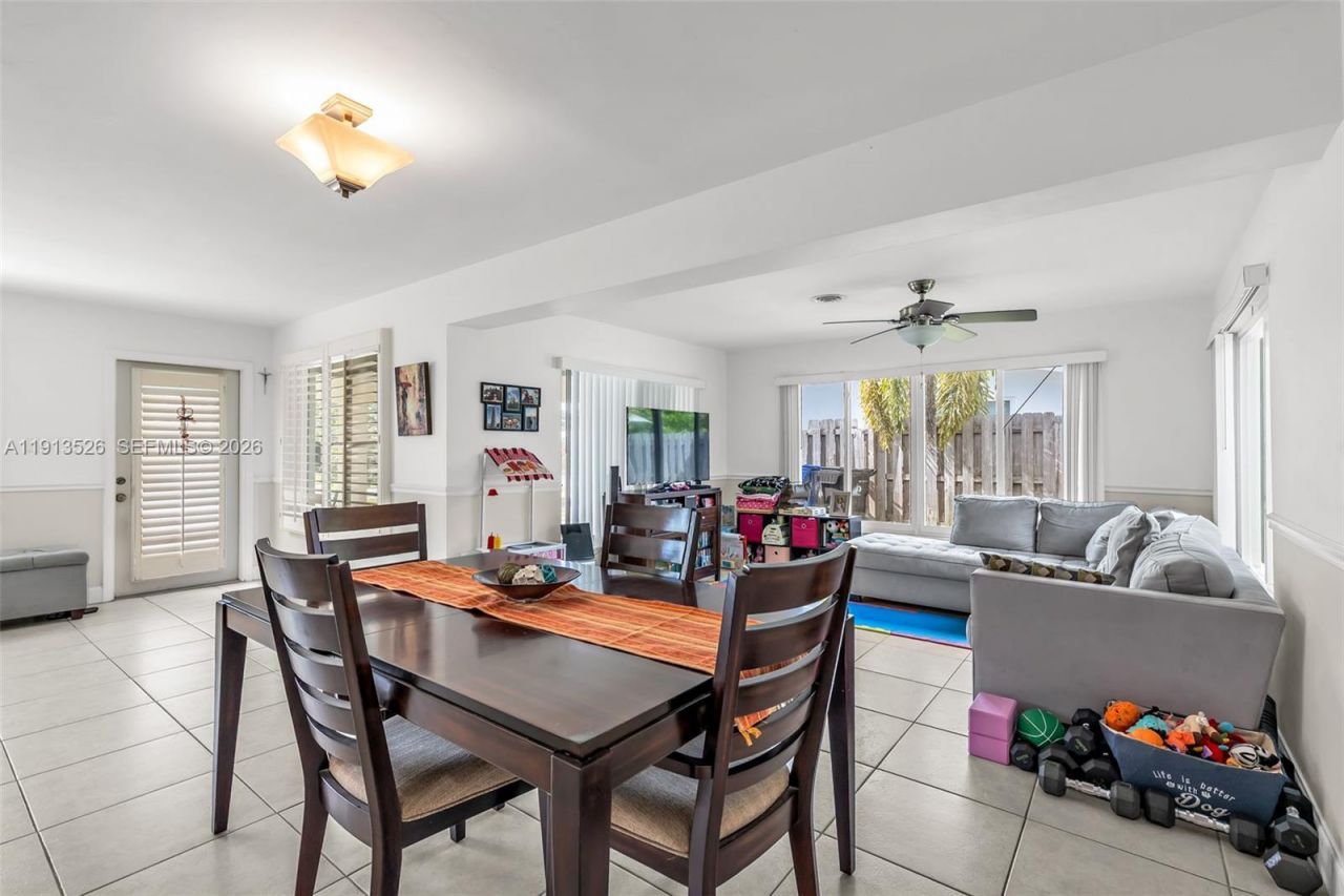 2221 NE 61st Ct, Fort Lauderdale, FL 33308 Photo