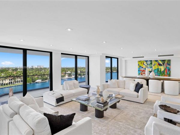 5500 Collins Ave, Unit 901 & 902, Miami Beach, FL 33140