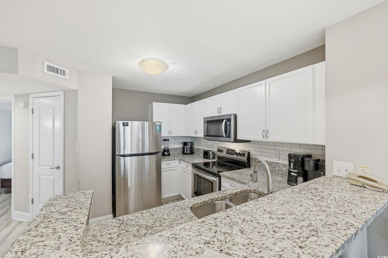 3601 N Ocean Blvd. Photo 20