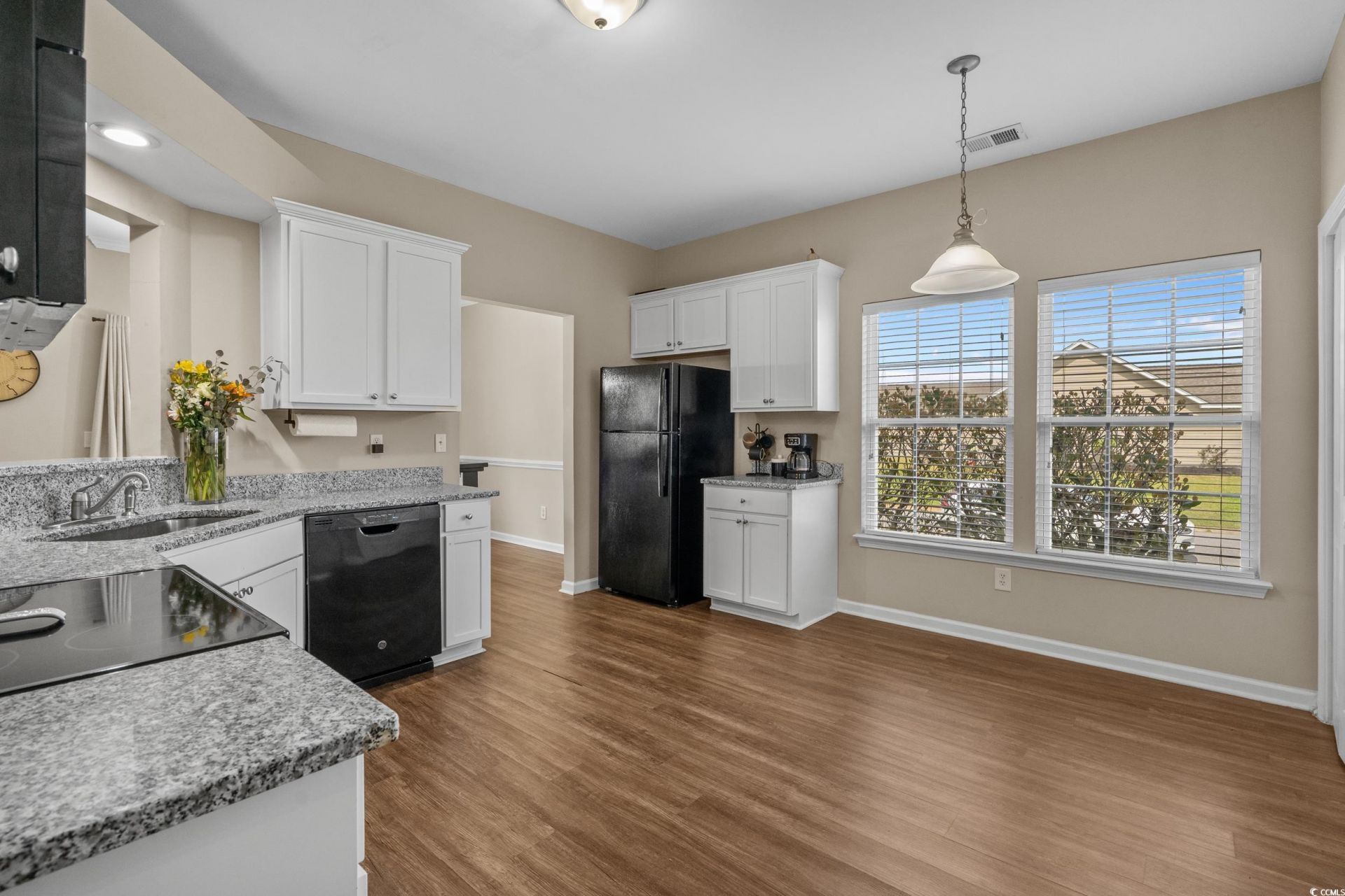 127 Heath Dr. Photo 16