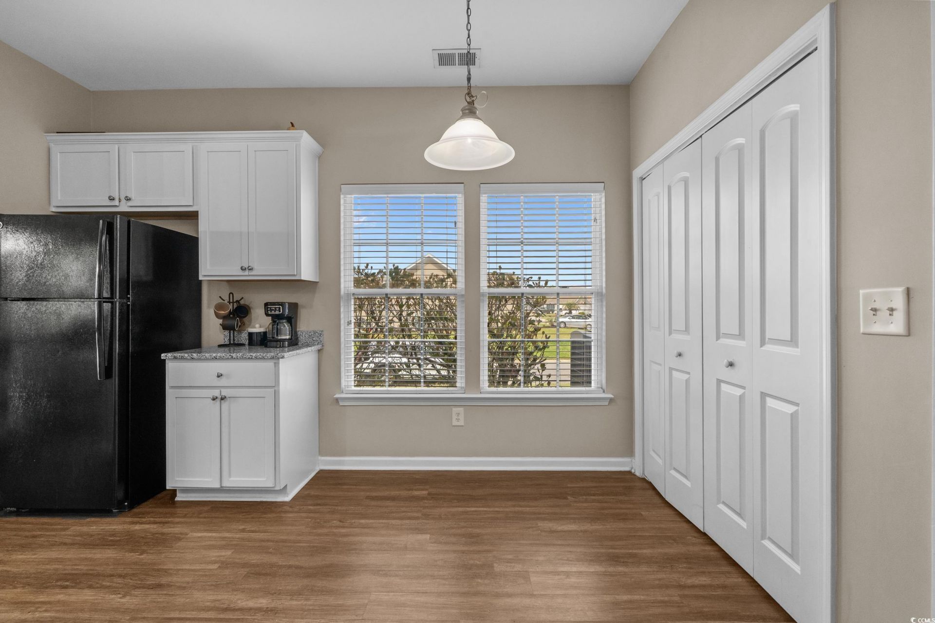 127 Heath Dr. Photo 17