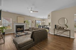 127 Heath Dr. photo 4