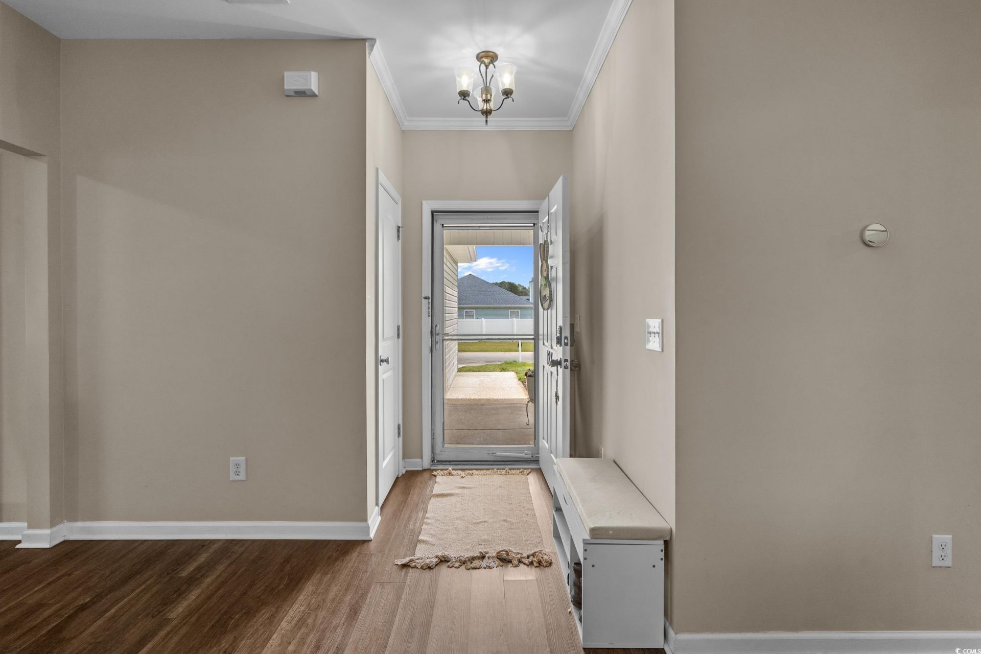 127 Heath Dr. Photo 7