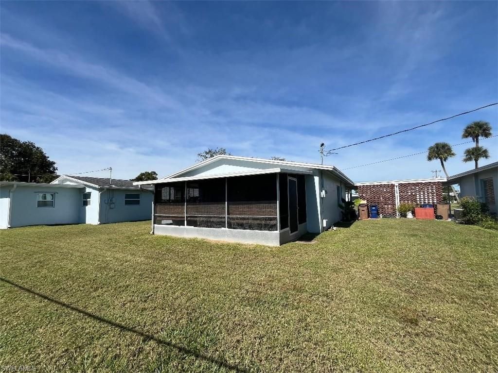 2210 Croton Ct, Lehigh Acres, FL 33936 Photo