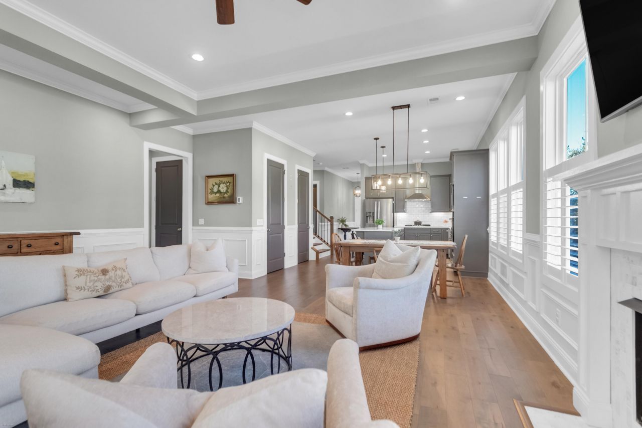 4010 Berberis Lane Photo 18