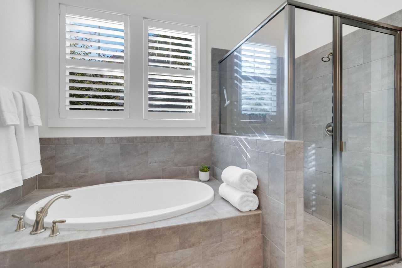 4010 Berberis Lane Photo 24