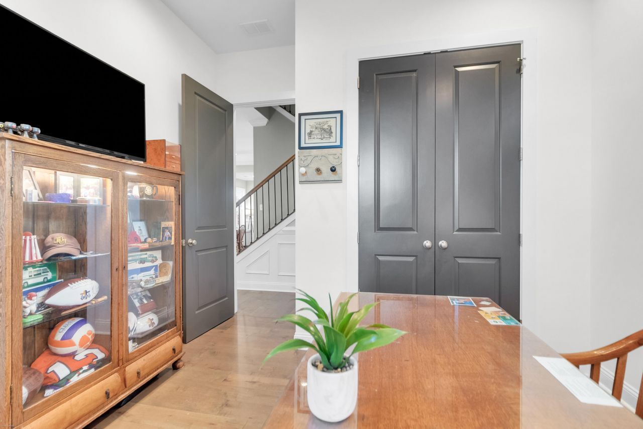 4010 Berberis Lane Photo 28