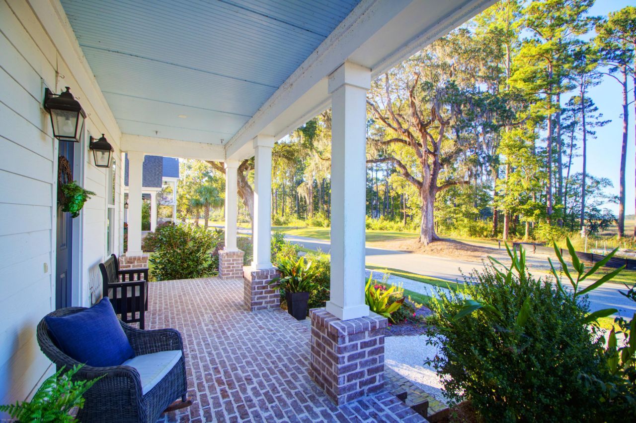 4010 Berberis Lane Photo 7