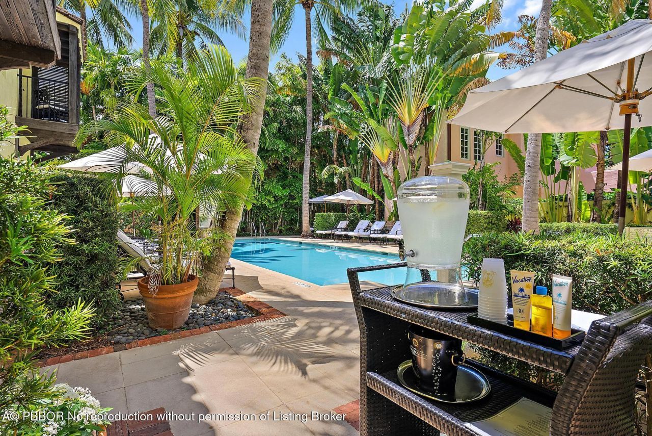 301 Australian Avenue, Unit 301, Palm Beach, FL 33480 Photo