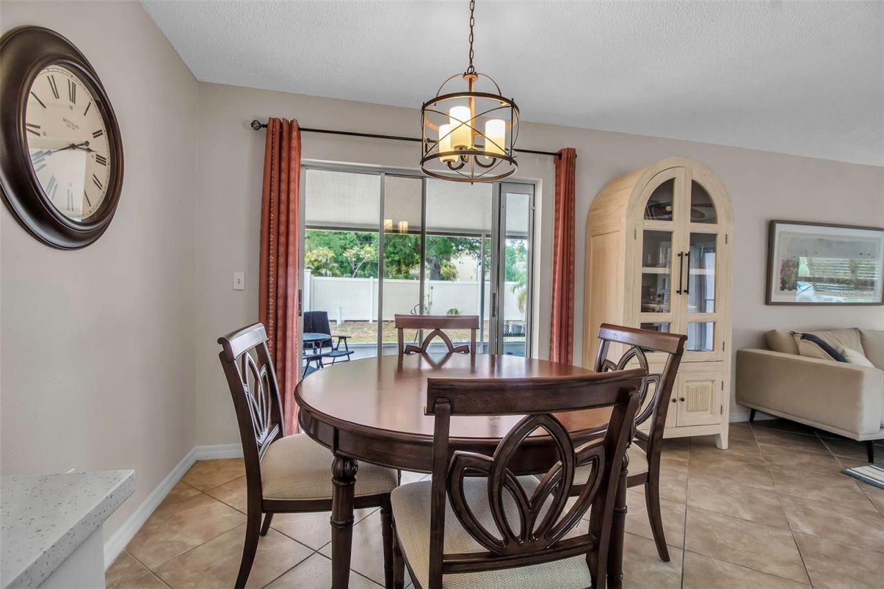 721 N Jefferson Avenue, Unit 721, Sarasota, FL 34237 Photo