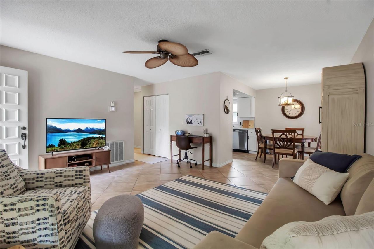 721 N Jefferson Avenue, Unit 721, Sarasota, FL 34237 Photo