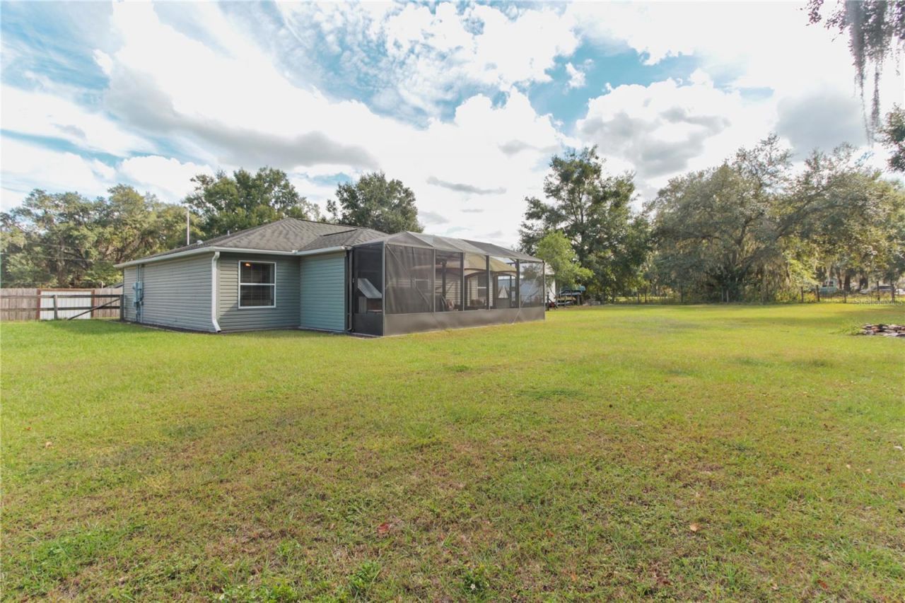 6312 Central Avenue, Coleman, FL 33521 Photo