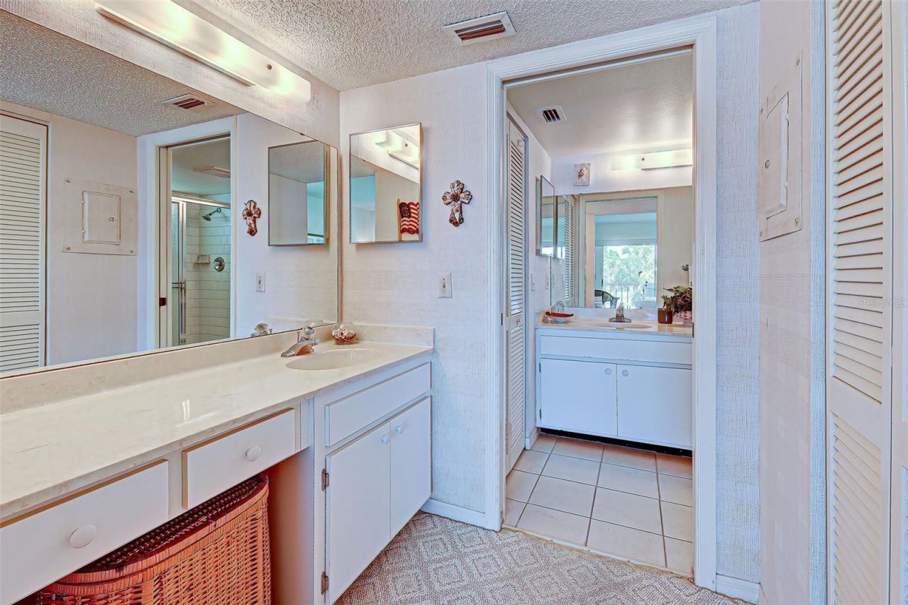 418 Cerromar Court, Unit 261, Venice, FL 34293 Photo
