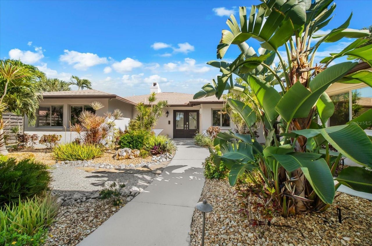 4817 Ocean Boulevard, Sarasota, FL 34242 Photo