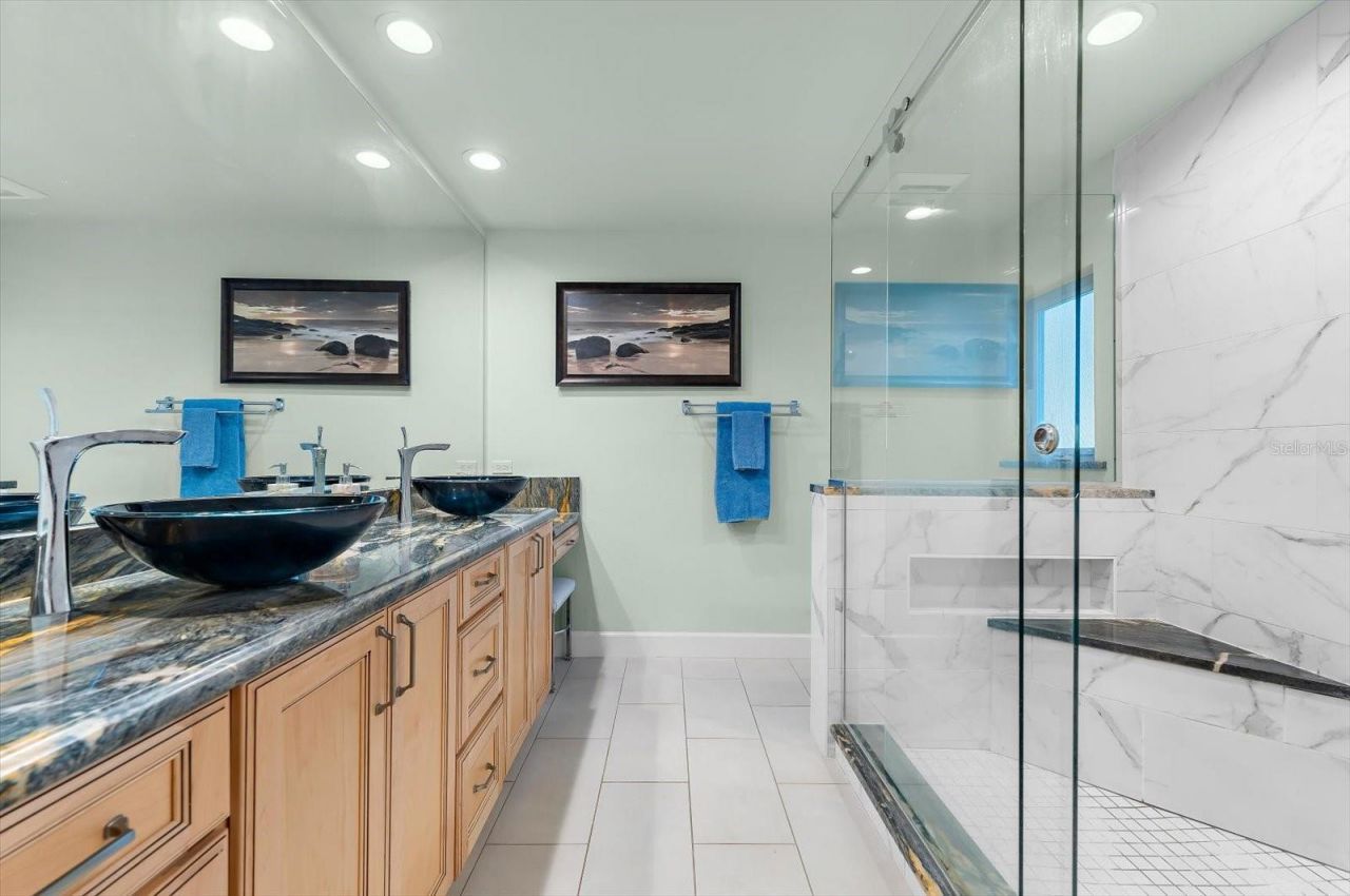 4817 Ocean Boulevard, Sarasota, FL 34242 Photo