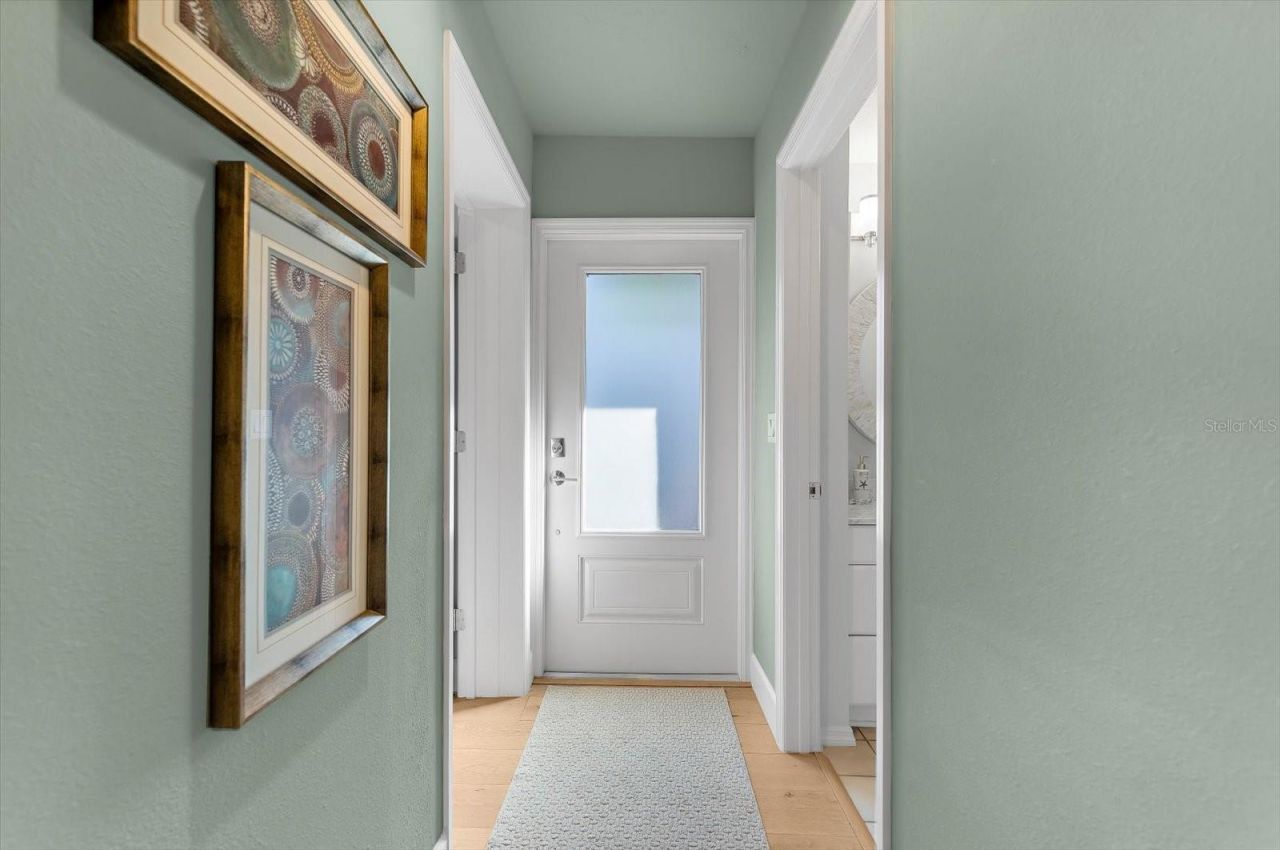 4817 Ocean Boulevard, Sarasota, FL 34242 Photo