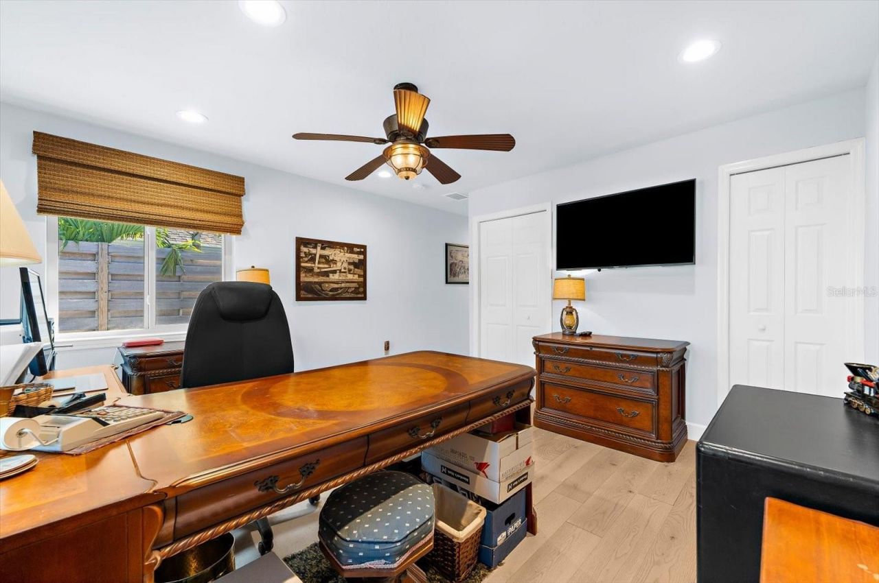 4817 Ocean Boulevard, Sarasota, FL 34242 Photo