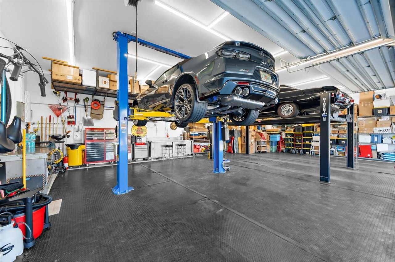 4817 Ocean Boulevard, Sarasota, FL 34242 Photo