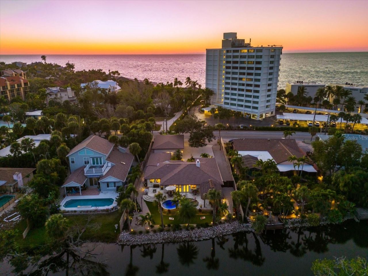 4817 Ocean Boulevard, Sarasota, FL 34242 Photo