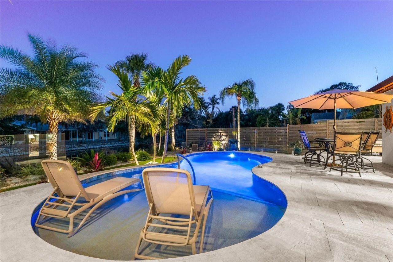 4817 Ocean Boulevard, Sarasota, FL 34242 Photo