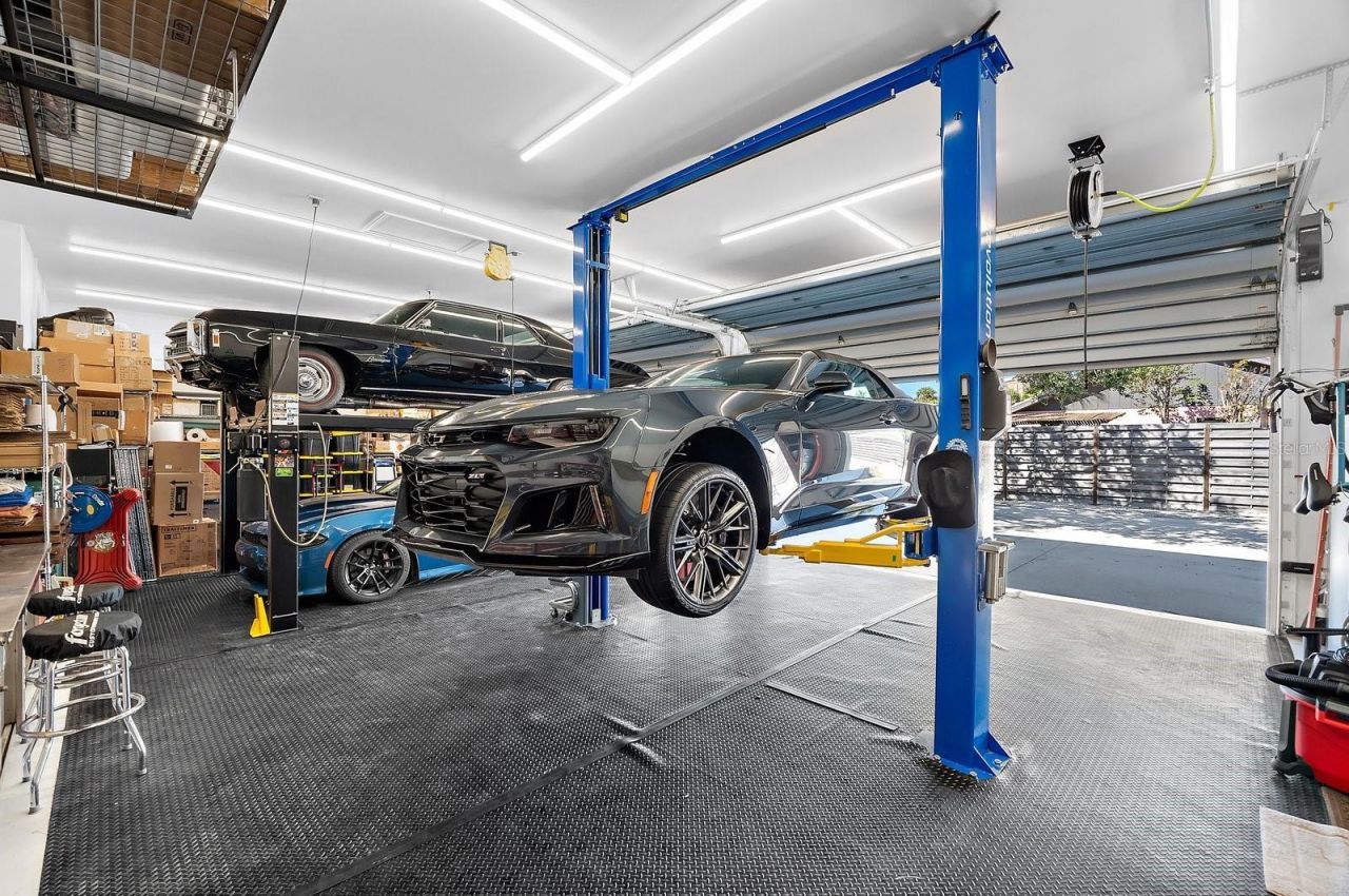 4817 Ocean Boulevard, Sarasota, FL 34242 Photo