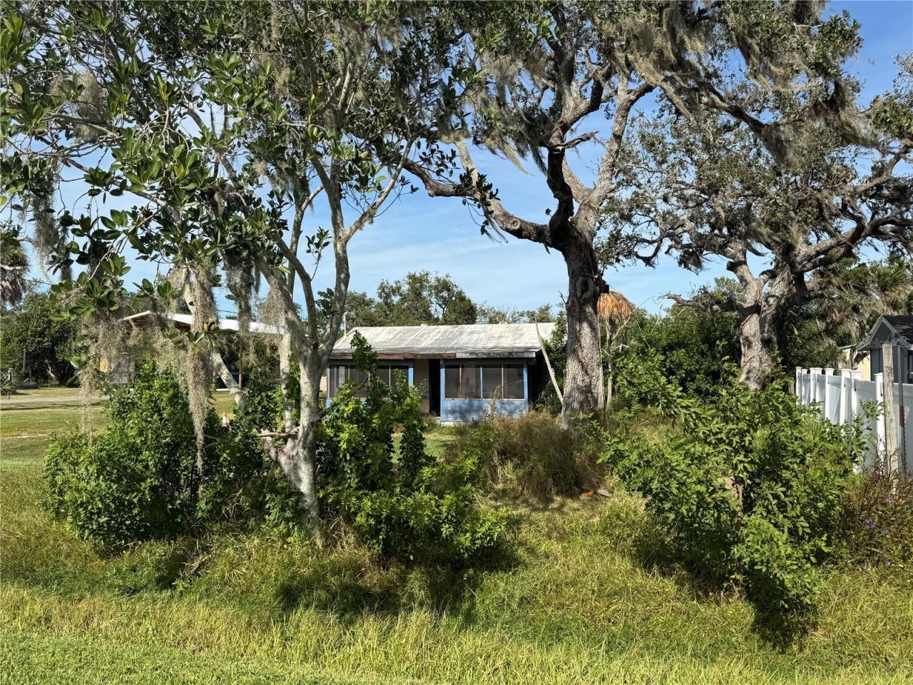 916 Piney Point Road, Palmetto, FL 34221 Photo