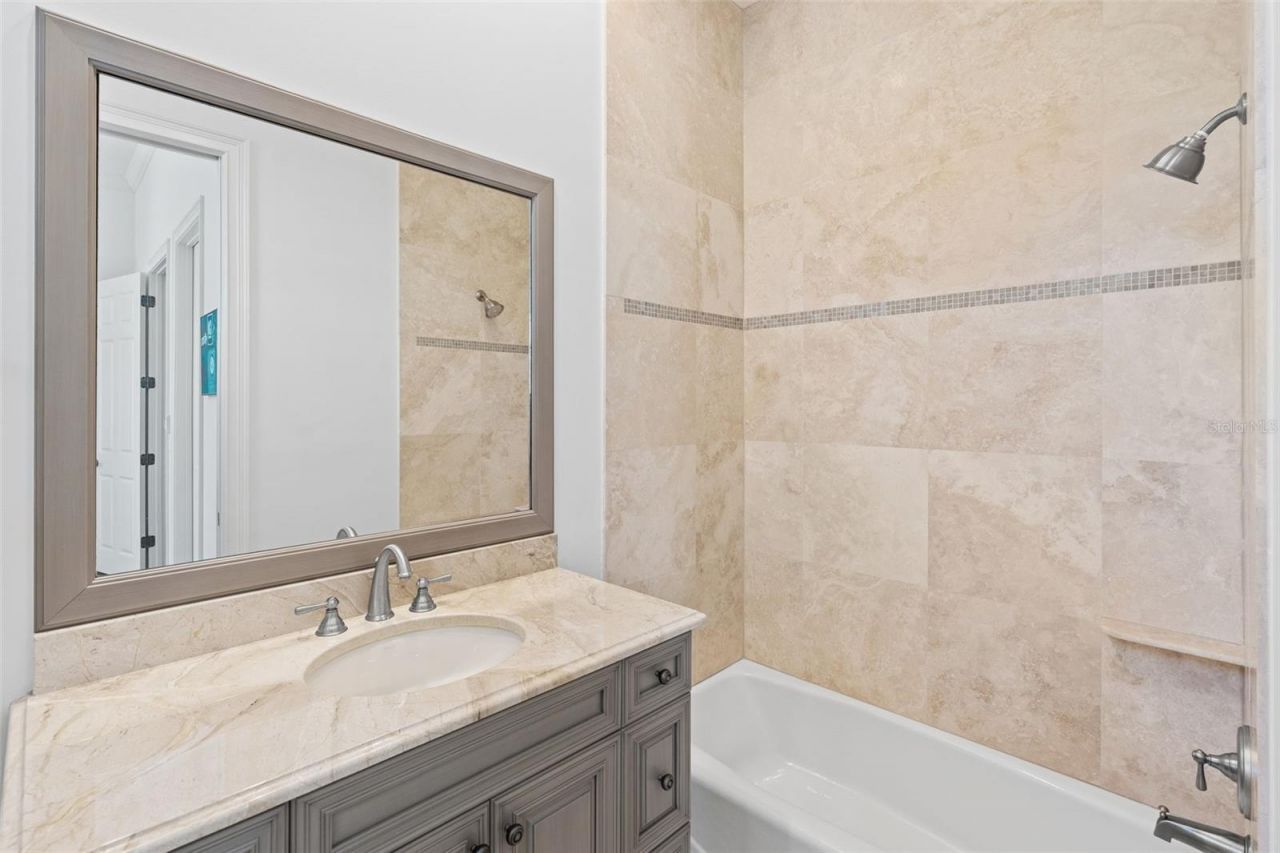 8634 Farthington Way, Orlando, FL 32827 Photo